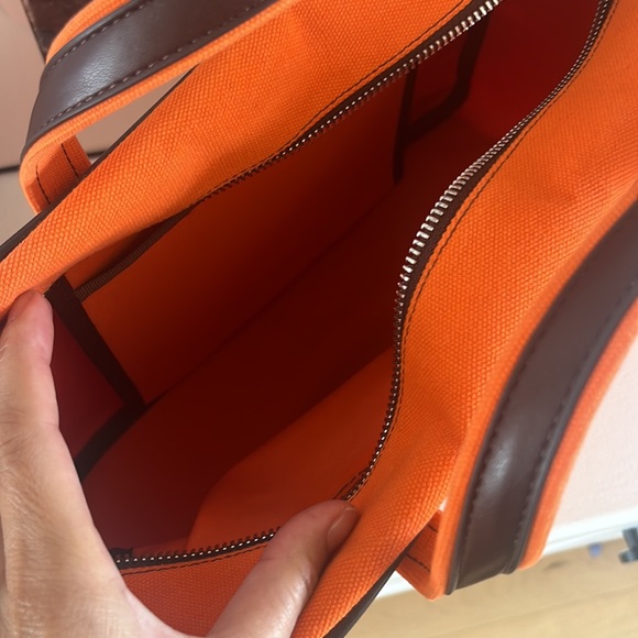 OMG! Maccapani Orange Handbag NWOT $365 - Picture 6 of 8